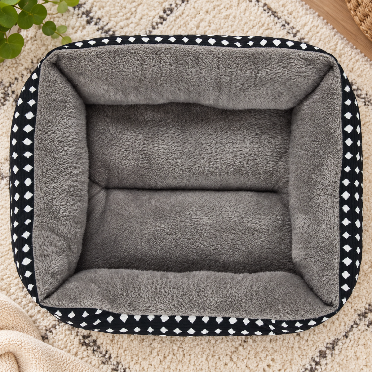 Diamond Cozy Cuddler Pet Bed